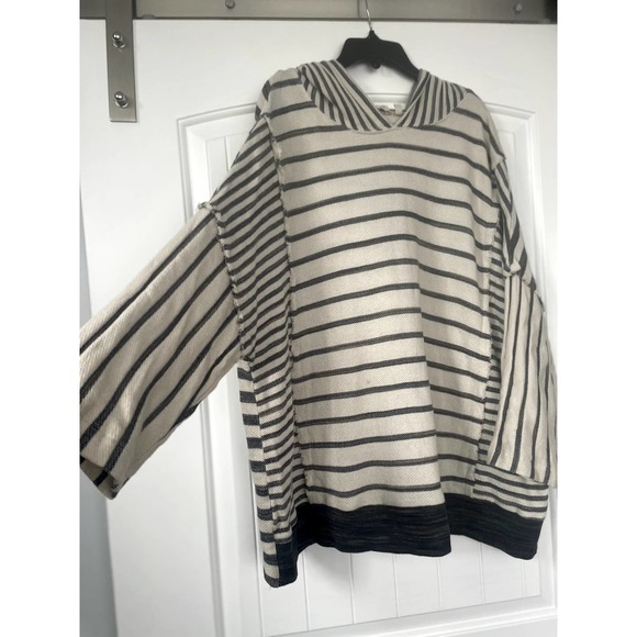 Soft Surroundings Hooded Striped Lightweight pullover 2X - Picture 2 of 5